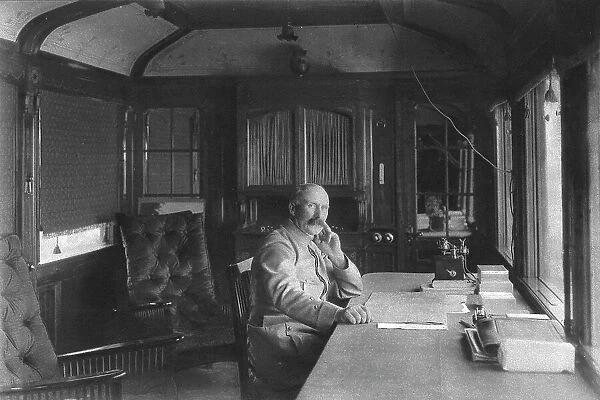 'Le General Petain dans son Wagon-Salon, 1916 (1924) Creator: Unknown
