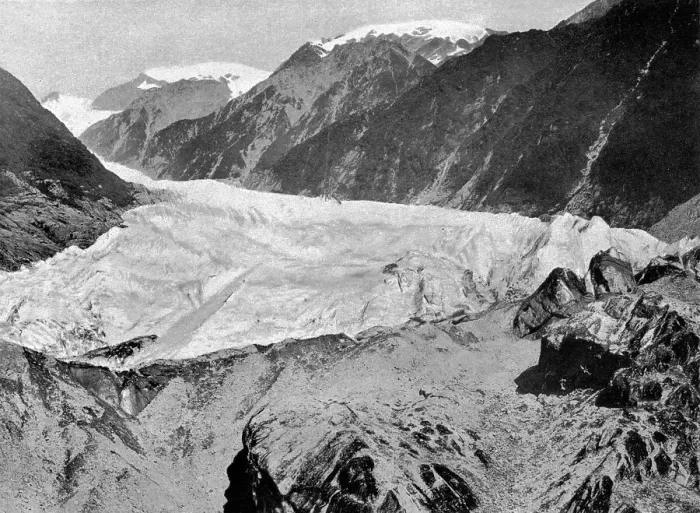 Framed Print : Le glacier Francois Joseph dans les Alpes de la Nouvelle-Zelande; Les Terres Du Pacifique, 1914. Creator: Unknown Framed Print : Le glacier Francois Joseph dans les Alpes de la Nouvelle-Zelande; Les Terres Du Pacifique, 1914. Creator: Unknown