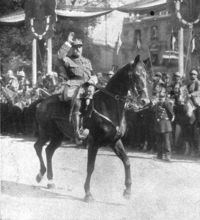 Framed Print : Le jour de gloire; le general de Castelnau, 1919. Creator: Unknown Framed Print : Le jour de gloire; le general de Castelnau, 1919. Creator: Unknown