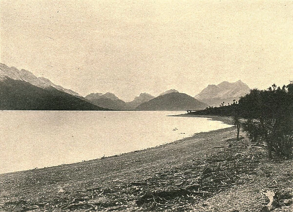 Le lac Wakatipou; Les Terres Du Pacifique, 1914. Creator: Unknown