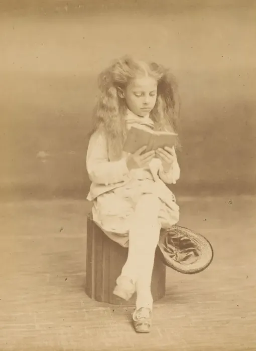 Framed Print : Le liseur, 1860s. Creator: Pierre-Louis Pierson Framed Print : Le liseur, 1860s. Creator: Pierre-Louis Pierson