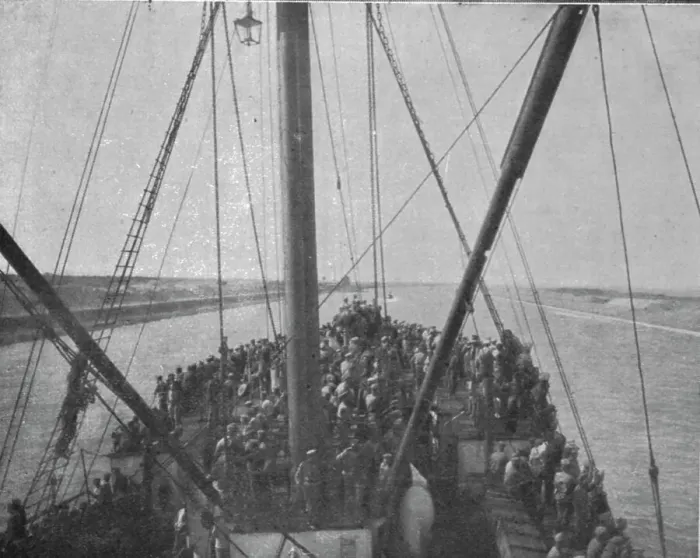 Framed Print : Le Periple des Russes : De Moscou a Marseille par la Siberie, les Mers de Chine et des... 1916. Creator: Unknown Framed Print : Le Periple des Russes : De Moscou a Marseille par la Siberie, les Mers de Chine et des... 1916. Creator: Unknown
