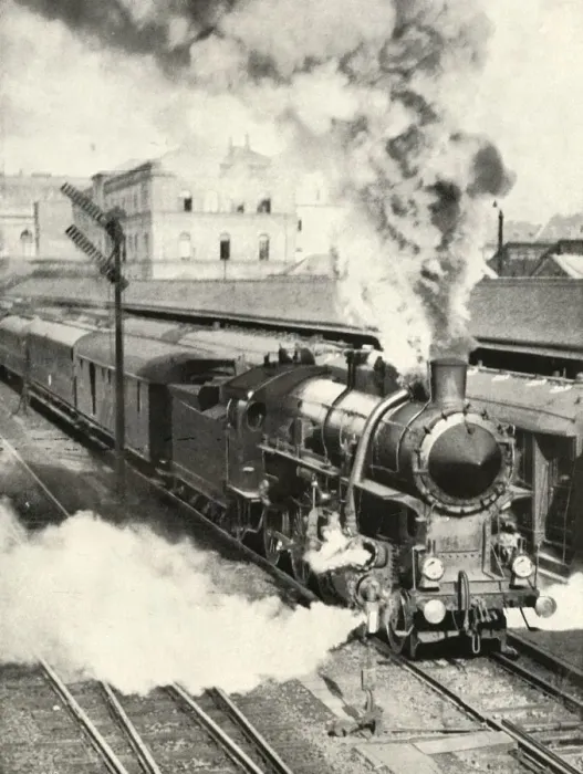 Framed Print : Leaving Budapest. An express train departs from the Central Station, 1935-36 Framed Print : Leaving Budapest. An express train departs from the Central Station, 1935-36