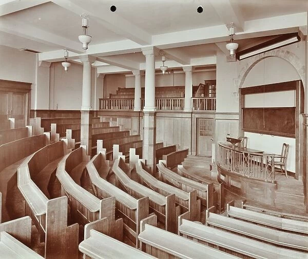 Lecture theatre, London Day Training College, Camden, 1907