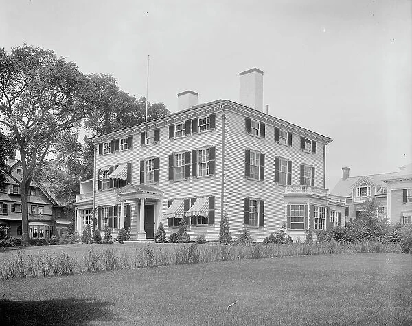 Lee House, Cambridge, Mass. between 1900 and 1920. Creator: Unknown