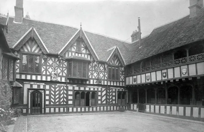 Framed Print : Leicester's Hospital, Warwick: the courtyard, c1890s. Creator: Unknown. Leicester's Hospital, Warwick: the courtyard, c1890s. Creator: Unknown Framed Print : Leicester's Hospital, Warwick: the courtyard, c1890s. Creator: Unknown. Leicester's Hospital, Warwick: the courtyard, c1890s. Creator: Unknown