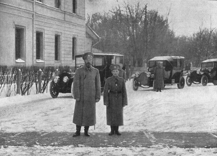 Framed Print : L'empereur et son fils, le prince heritier Nicolas Nicolaivitch, au Grand Quartier General... 1915 Creator: Pierre Ctsoup Framed Print : L'empereur et son fils, le prince heritier Nicolas Nicolaivitch, au Grand Quartier General... 1915 Creator: Pierre Ctsoup