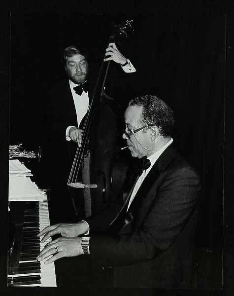 Len Skeat (bass) and Bobby Tucker (piano) playing at the Forum Theatre, Hatfield