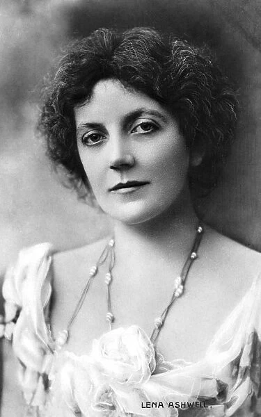 Lena Ashwell (1862-1957), British actress, early 20th century