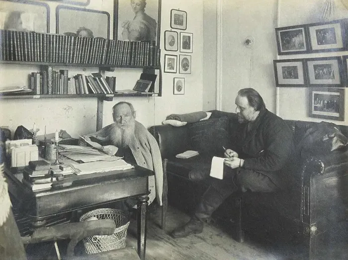 Framed Print : Leo Tolstoy with his secretary Vladimir Chertkov at the Yasnaya Polyana on 29 March 1909, 1909 Framed Print : Leo Tolstoy with his secretary Vladimir Chertkov at the Yasnaya Polyana on 29 March 1909, 1909
