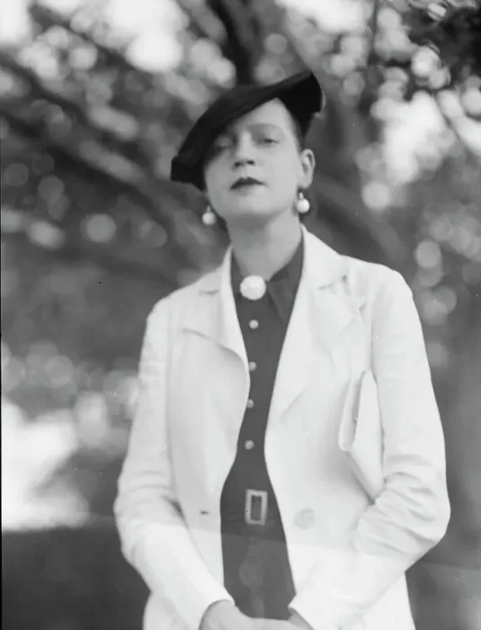 Framed Print : Leonard, Mrs. standing outdoors, between 1926 and 1938. Creator: Arnold Genthe Framed Print : Leonard, Mrs. standing outdoors, between 1926 and 1938. Creator: Arnold Genthe