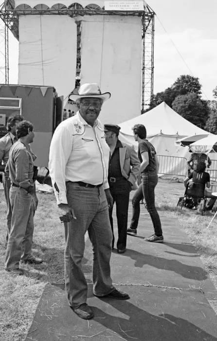 Framed Print : Leroy Vinnegar, Capital Jazz Festival, Knebworth, July 1982. Artist: Brian O Connor Framed Print : Leroy Vinnegar, Capital Jazz Festival, Knebworth, July 1982. Artist: Brian O Connor