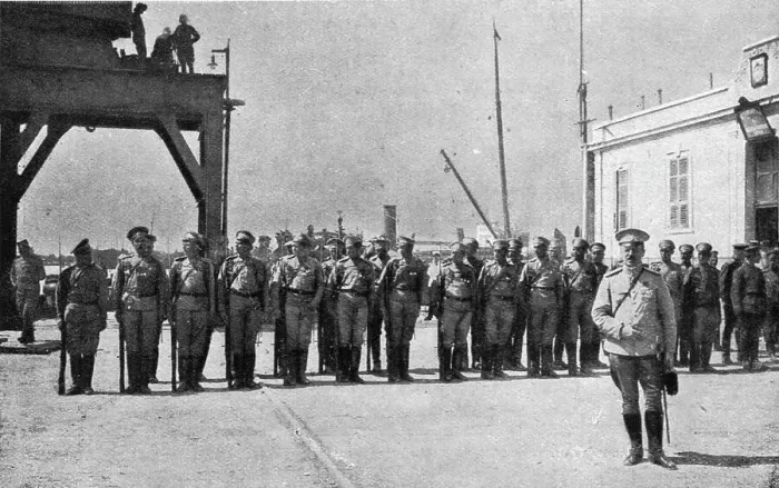 Framed Print : Les allies a Salonique; L'arrivee des Russes: le general russe Artamanof, 1916. Creator: Unknown Framed Print : Les allies a Salonique; L'arrivee des Russes: le general russe Artamanof, 1916. Creator: Unknown