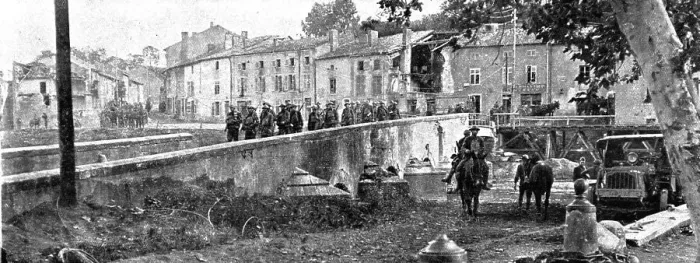 Framed Print : Les Americains dans le Saillant de Saint-Mihiel; A Thiaucourt, conquis le 12 septembre a... 1918. Creator: Unknown Framed Print : Les Americains dans le Saillant de Saint-Mihiel; A Thiaucourt, conquis le 12 septembre a... 1918. Creator: Unknown