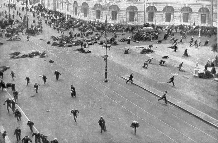 Framed Print : Les Emeutes de juillet 1917 a Petrograd; Un episode de la Guerre de Rues, le 17 juillet, 1917. Creator: Viktor Bulla Framed Print : Les Emeutes de juillet 1917 a Petrograd; Un episode de la Guerre de Rues, le 17 juillet, 1917. Creator: Viktor Bulla