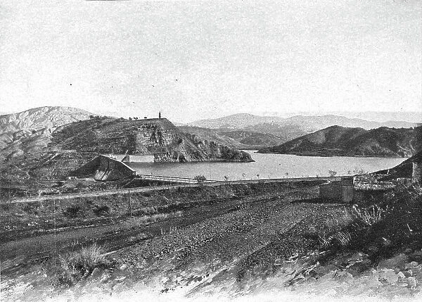'Les Oueds. Un barrage; Afrique du nord, 1914. Creator: Jules Gervais-Courtellemont