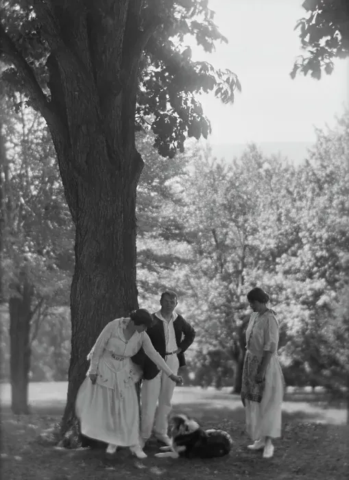 Framed Print : Leslie, Margeurite, and friends, standing under a tree, 1917 Aug. 18. Creator: Arnold Genthe Framed Print : Leslie, Margeurite, and friends, standing under a tree, 1917 Aug. 18. Creator: Arnold Genthe