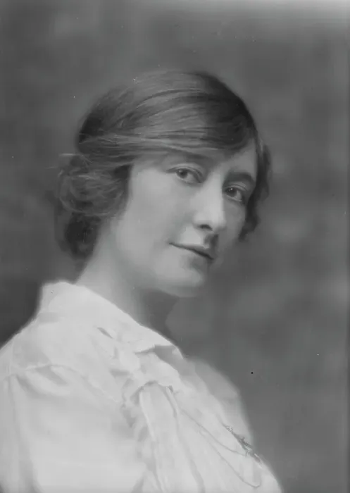 Framed Print : Leslie, Maude, Miss, portrait photograph, 1915 Apr. 6. Creator: Arnold Genthe Framed Print : Leslie, Maude, Miss, portrait photograph, 1915 Apr. 6. Creator: Arnold Genthe