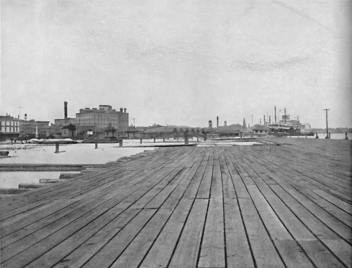 Framed Print : Levee and Steamboat Landing, New Orleans, c1897. Creator: Unknown Framed Print : Levee and Steamboat Landing, New Orleans, c1897. Creator: Unknown