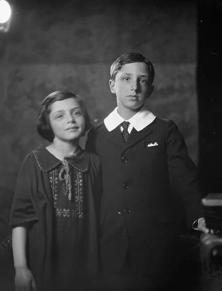 Leventritt children, portrait photograph, 1924 Apr. 11. Creator: Arnold Genthe
