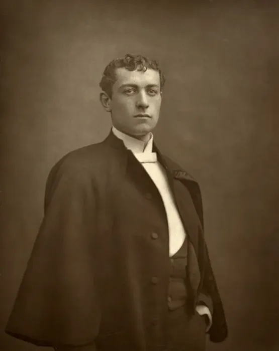 Framed Print : Lewis Waller, British actor, 1887. Artist: Ernest Barraud Framed Print : Lewis Waller, British actor, 1887. Artist: Ernest Barraud