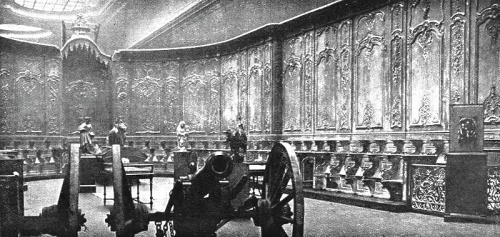 Framed Print : L'Exposition des oeuvres d'art mutilees ou provenant des regions devastees... 1916. Creator: Unknown Framed Print : L'Exposition des oeuvres d'art mutilees ou provenant des regions devastees... 1916. Creator: Unknown