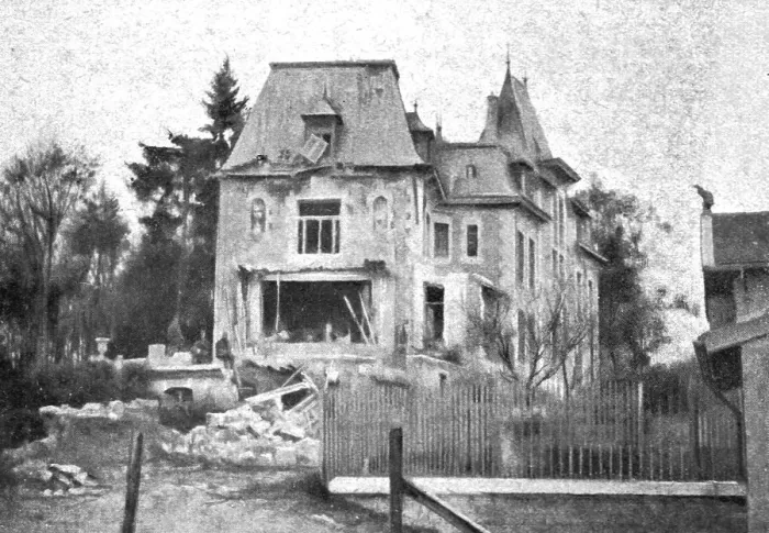 Framed Print : L'exterieur de la maison de M Poincare, president de la Republique, a Sampigny, 1914. Creator: Unknown Framed Print : L'exterieur de la maison de M Poincare, president de la Republique, a Sampigny, 1914. Creator: Unknown