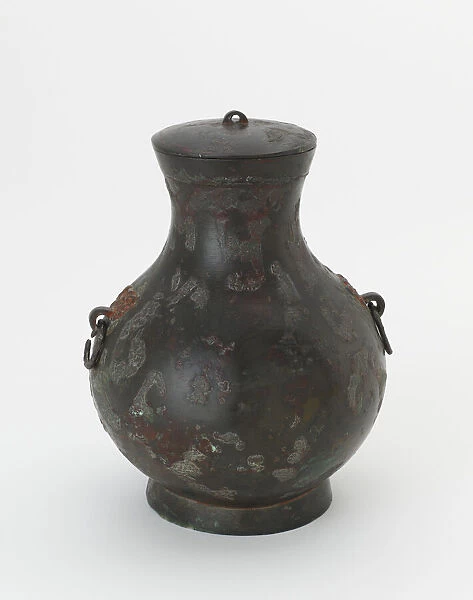 Lidded ritual container (hu) with painted decoration, Han dynasty, 206 BCE-220 CE