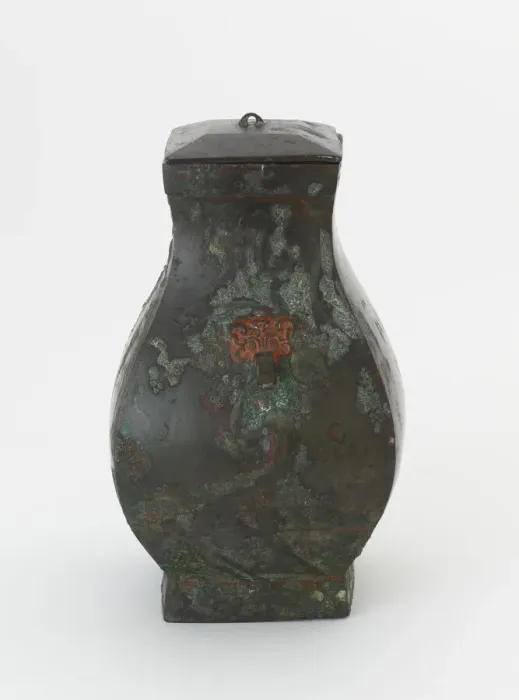 Framed Print : Lidded square ritual wine vessel (fanghu) with painted decoration, Han dynasty Framed Print : Lidded square ritual wine vessel (fanghu) with painted decoration, Han dynasty