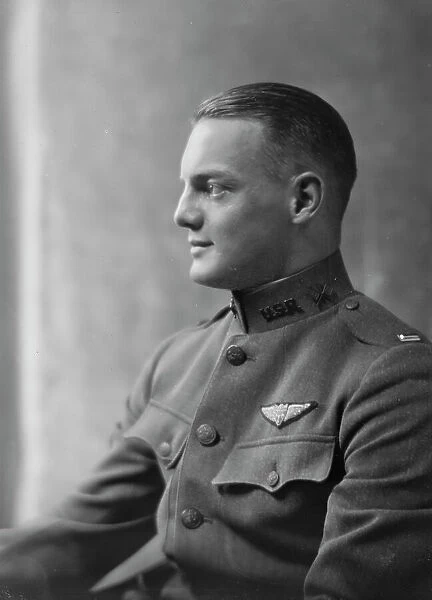 Lieutenant Allan, portrait photograph, 1918 Mar. Creator: Arnold Genthe