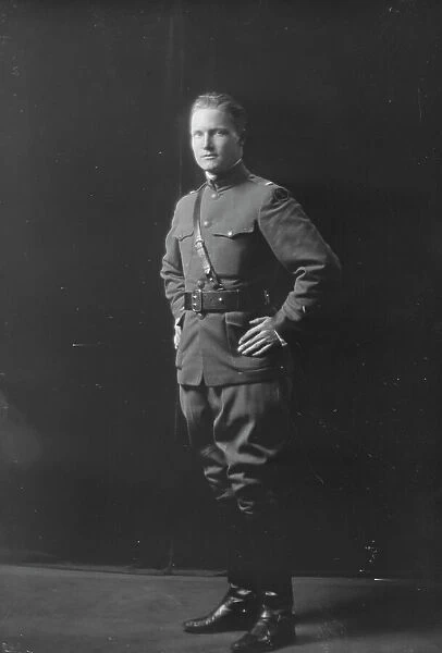 Lieutenant Bartlett Boder, portrait photograph, 1919 Mar. 19. Creator: Arnold Genthe