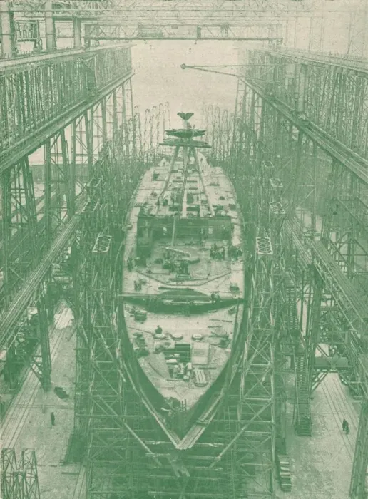 Framed Print : A light cruiser under construction, c1917 (1919) Framed Print : A light cruiser under construction, c1917 (1919)