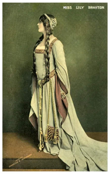 Framed Print : Lily Brayton, British actress, c1900-1919. Artist: Johnston & Hoffman Framed Print : Lily Brayton, British actress, c1900-1919. Artist: Johnston & Hoffman