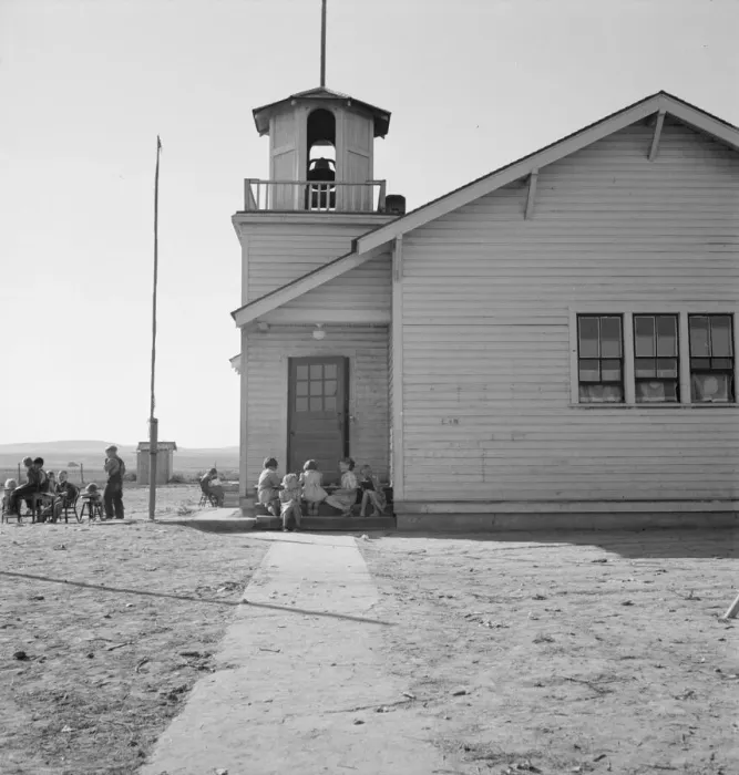 Framed Print : Lincoln Bench School and yard, near Ontario, Malheur County, Oregon, 1939. Creator: Dorothea Lange Framed Print : Lincoln Bench School and yard, near Ontario, Malheur County, Oregon, 1939. Creator: Dorothea Lange