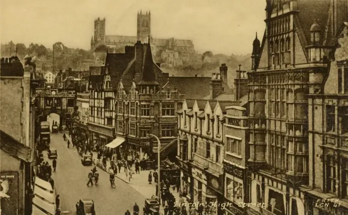 Framed Print : Lincoln High Street, late 19th-early 20th century. Creator: Francis Frith & Co Framed Print : Lincoln High Street, late 19th-early 20th century. Creator: Francis Frith & Co