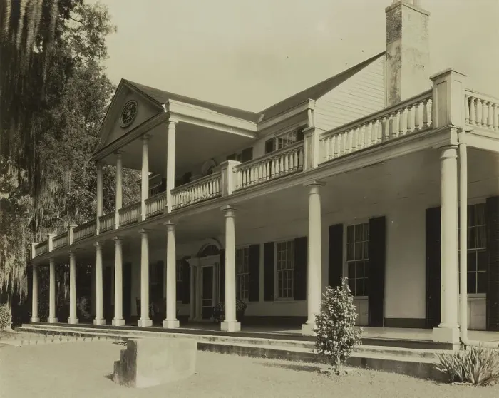 Framed Print : Linden, Natchez, Adams County, Mississippi, 1938. Creator: Frances Benjamin Johnston Framed Print : Linden, Natchez, Adams County, Mississippi, 1938. Creator: Frances Benjamin Johnston