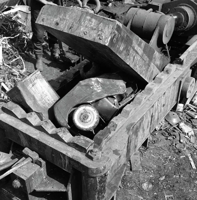 Framed Print : Linderman box baler crushing scrap, Rotherham, South Yorkshire, 1963 Framed Print : Linderman box baler crushing scrap, Rotherham, South Yorkshire, 1963