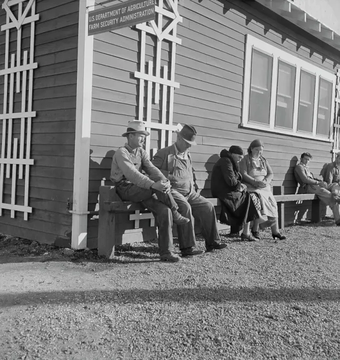 Framed Print : Lineup outside of Farm Security Administration grant office early in the morning, Tulare, CA, 1938. Creator: Dorothea Lange Framed Print : Lineup outside of Farm Security Administration grant office early in the morning, Tulare, CA, 1938. Creator: Dorothea Lange