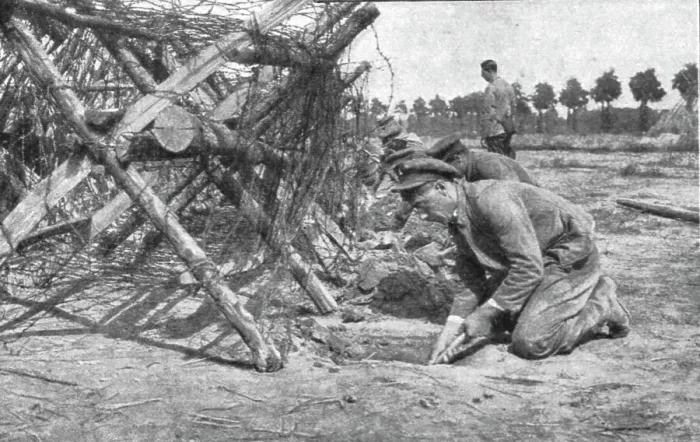 Framed Print : L'instruction de la Nouvelle armee Belge; L'entrainement de la Nouvelle armee Belge... 1916. Creator: Unknown Framed Print : L'instruction de la Nouvelle armee Belge; L'entrainement de la Nouvelle armee Belge... 1916. Creator: Unknown