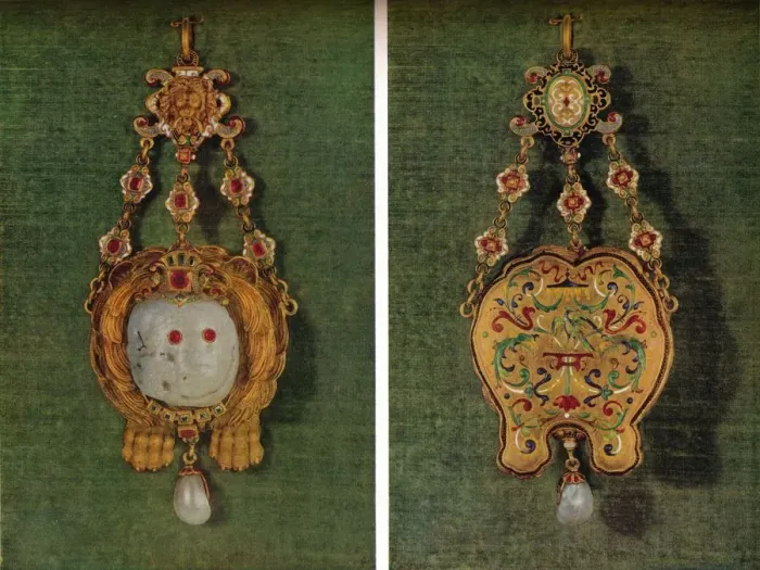 Framed Print : The Lion Jewel, c1595. Artist: Corvinianus Saur Framed Print : The Lion Jewel, c1595. Artist: Corvinianus Saur