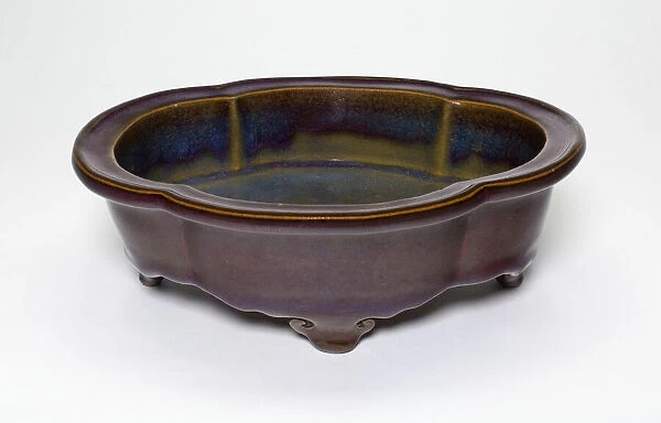 Lobed Basin for Flowerpot with Four Cloud-Shaped Feet, Yuan (1271-1368) / Ming dynasty, 14th cent. Creator: Unknown