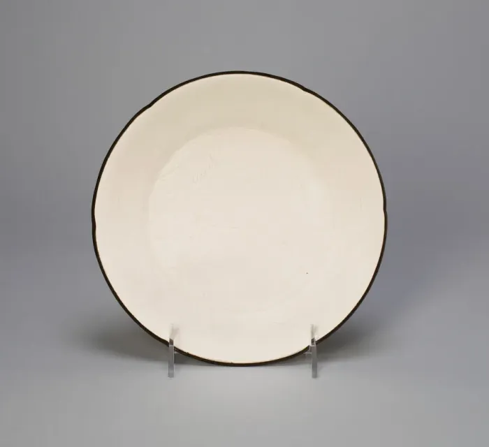 Framed Print : Lobed Dish with Lotus Sprays and Curled Feather-Like Leaves, Northern Song dynasty Framed Print : Lobed Dish with Lotus Sprays and Curled Feather-Like Leaves, Northern Song dynasty