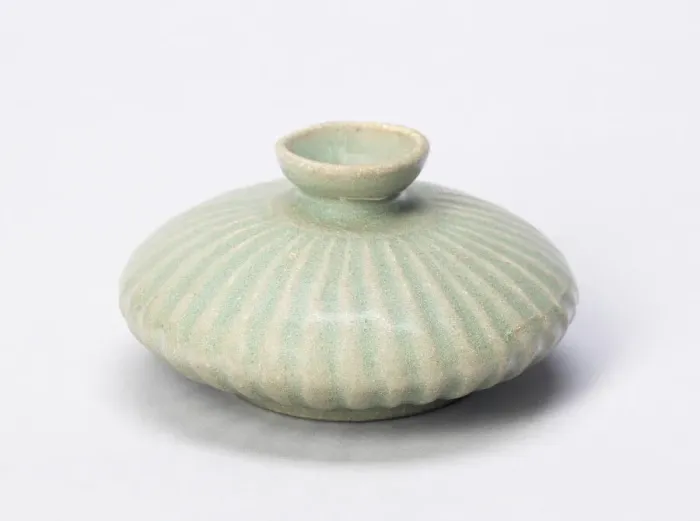 Framed Print : Lobed Oil Bottle, South Korea, Goryeo dynasty (918-1392), early / mid 12th century Framed Print : Lobed Oil Bottle, South Korea, Goryeo dynasty (918-1392), early / mid 12th century