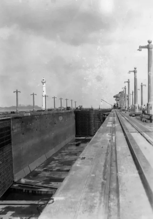 Framed Print : Lock on the Panama Canal, 1931 Framed Print : Lock on the Panama Canal, 1931