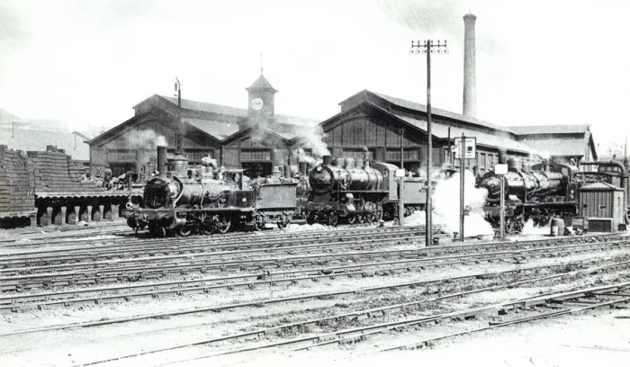 Framed Print : Locomotive engine shed in Le Mans station, 1906 Framed Print : Locomotive engine shed in Le Mans station, 1906