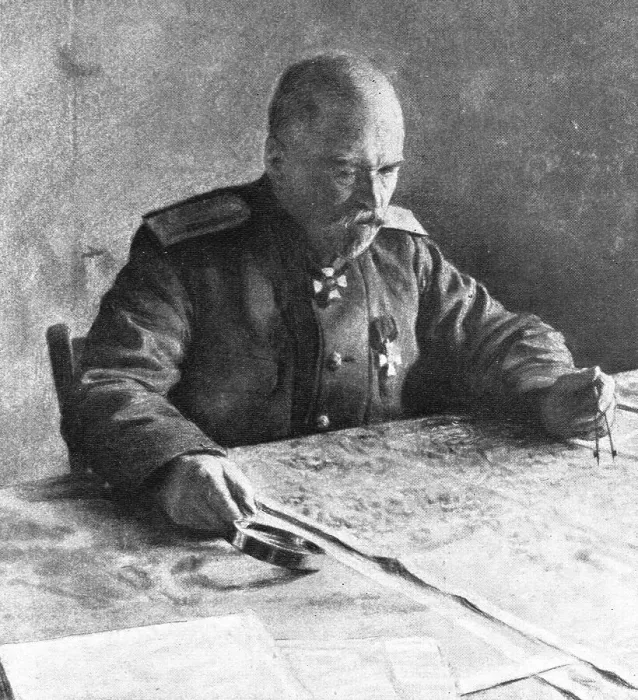 Framed Print : L'offensive russe; Le general Sakharoff, 1916 (1924) Creator: Unknown Framed Print : L'offensive russe; Le general Sakharoff, 1916 (1924) Creator: Unknown