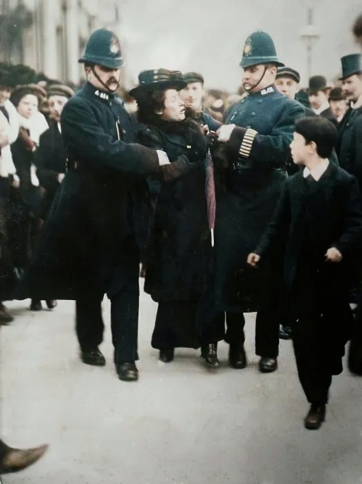Framed Print : London - arrest of a suffragette, between c1910 and c1915. Creator: Bain News Service Framed Print : London - arrest of a suffragette, between c1910 and c1915. Creator: Bain News Service