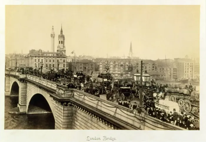 Framed Print : London Bridge, c1880 Framed Print : London Bridge, c1880
