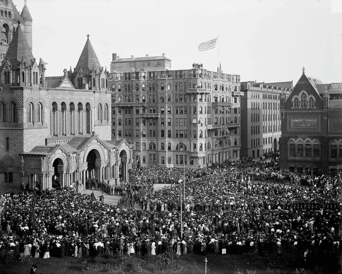 Framed Print : London Honorables entering Trinity Church, Boston, c1903. Creator: Unknown Framed Print : London Honorables entering Trinity Church, Boston, c1903. Creator: Unknown