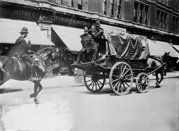 Framed Print : London Strike. Police escort for one van. between c1910 and c1915. Creator: Bain News Service Framed Print : London Strike. Police escort for one van. between c1910 and c1915. Creator: Bain News Service